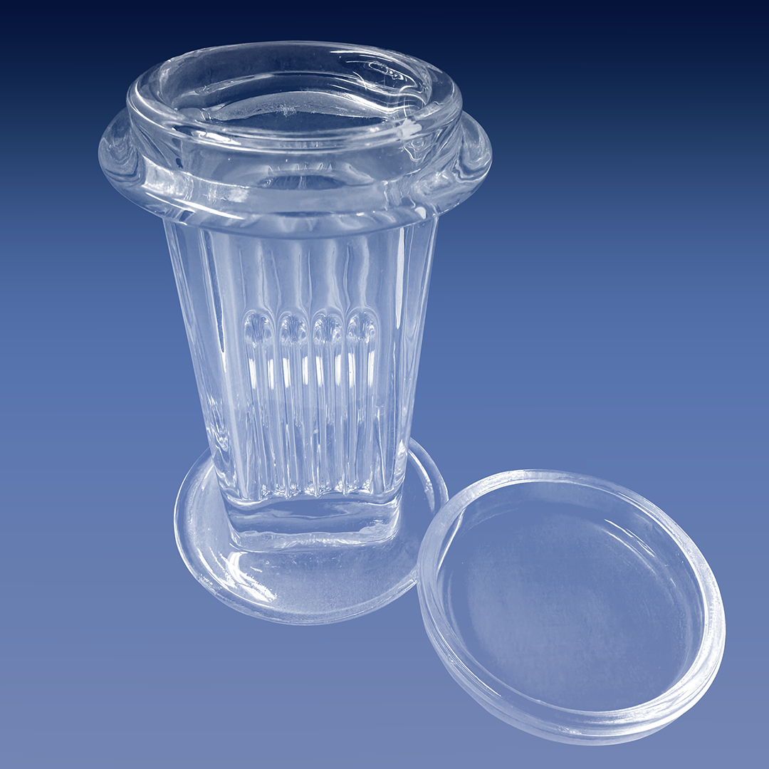 Glass Staining Jar (c) Holds Five 1″ X 3″ Microscope Slides